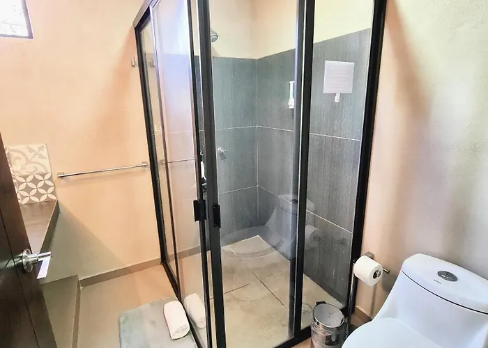 S01 King Size Premium Frente Al Tec Cem Con Cocineta Wifi Balcon Parking Terraza Apartment *